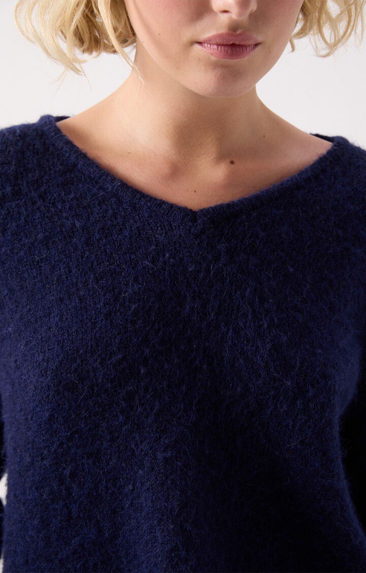 Women's jumper East