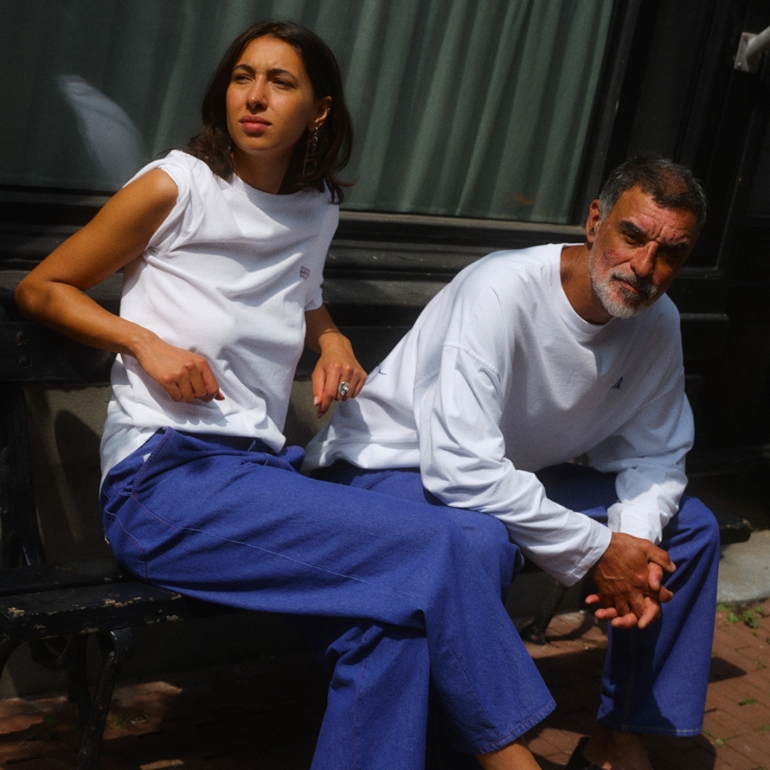 DAT11AE23-ECRU-MODEL