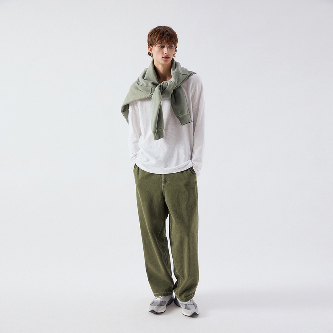 DAT11AE23-ECRU-MODEL