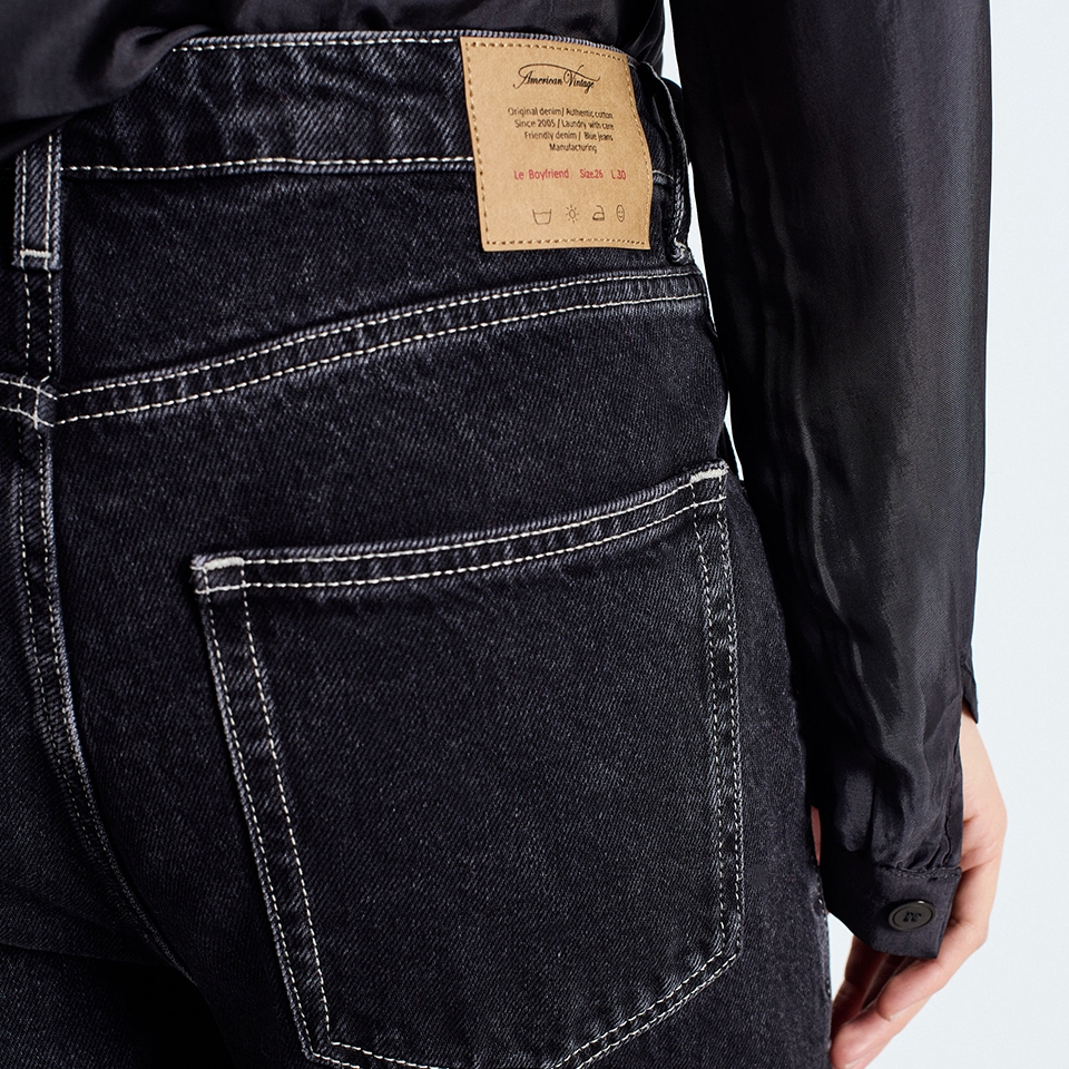 DAT11AE23-ECRU-MODEL